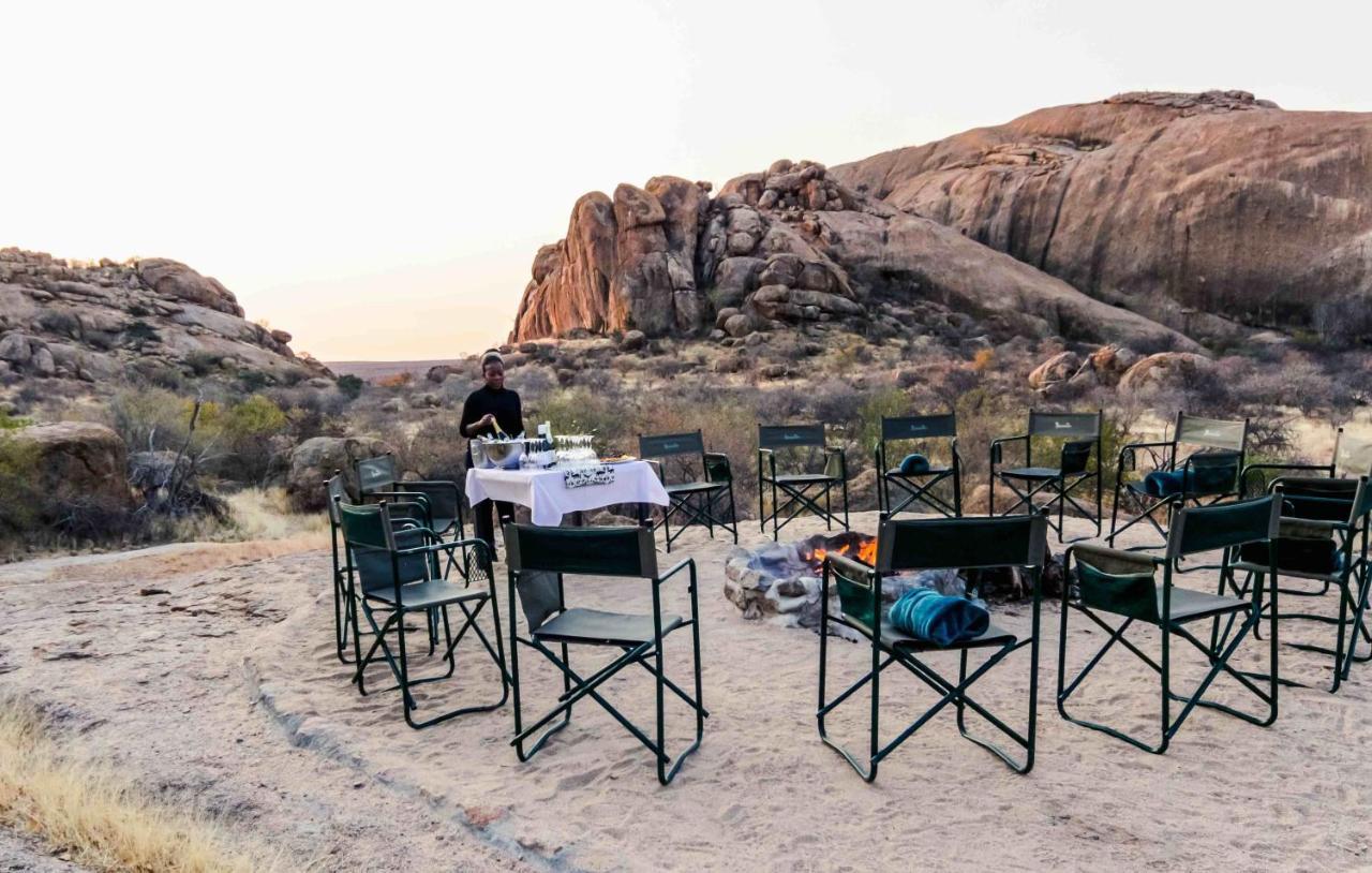 Ondudu Safari Lodge Омаруру Екстер'єр фото