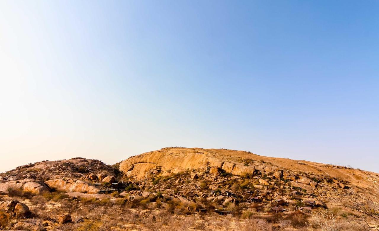 Ondudu Safari Lodge Омаруру Екстер'єр фото