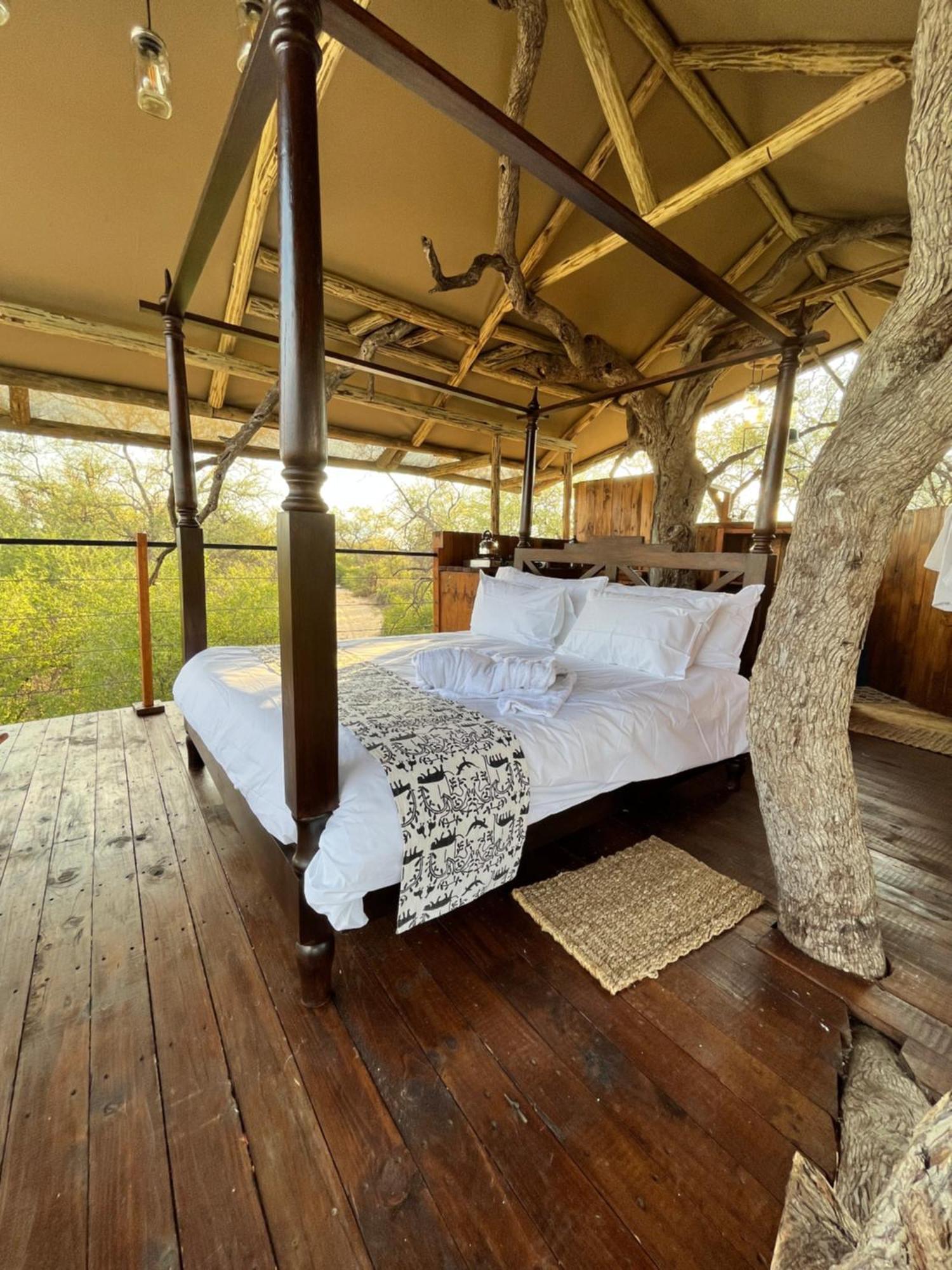Ondudu Safari Lodge Омаруру Екстер'єр фото
